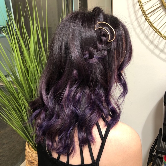 Lunar Clips - Picture 3 of 5